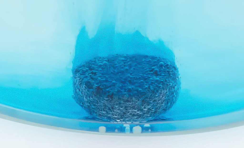 Screenwash Pod - Makes 5L of Screen Wash - Blue Raspberry Fresh Fragrance RRP £4.99