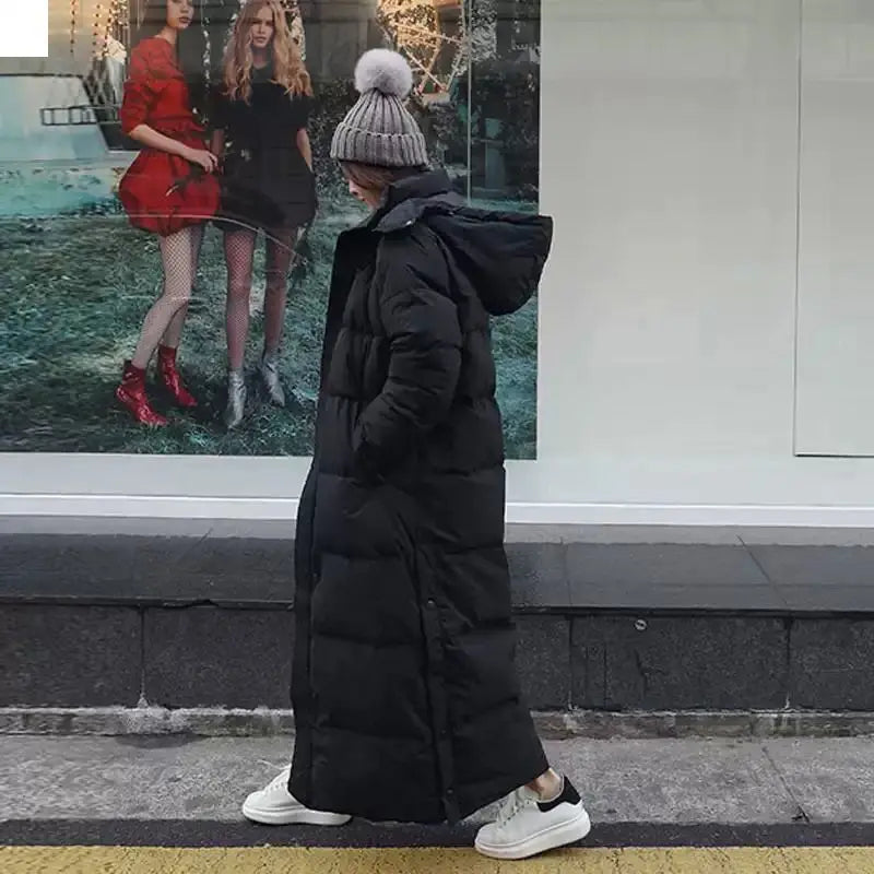 Women's Thickened Padded Cotton Parka Over-The-Knee Long Black down Coat Winter Warm Fashion Zipper Closure Slim Fit Female Jacket