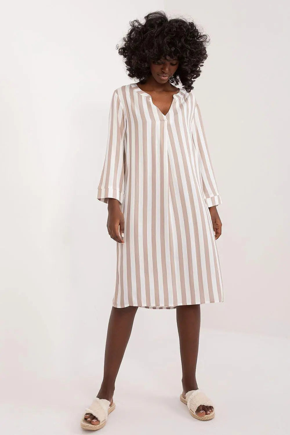 Sublevel fashionable soft and breathable viscose daydress