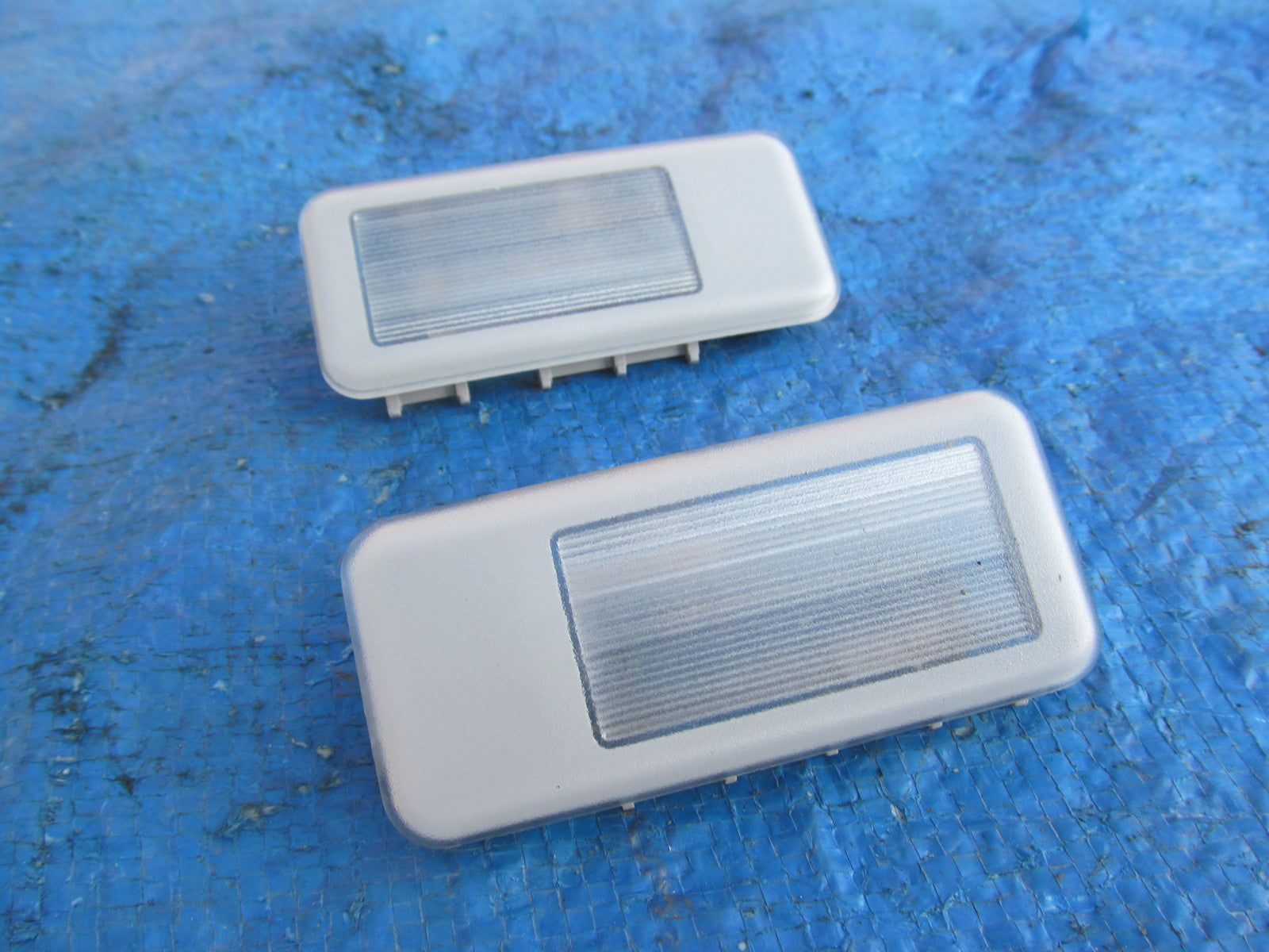 SUN VISOR VANITY MIRROR LIGHT x PAIR LIGHTS from BMW 318 i SE E46 SALOON 1998