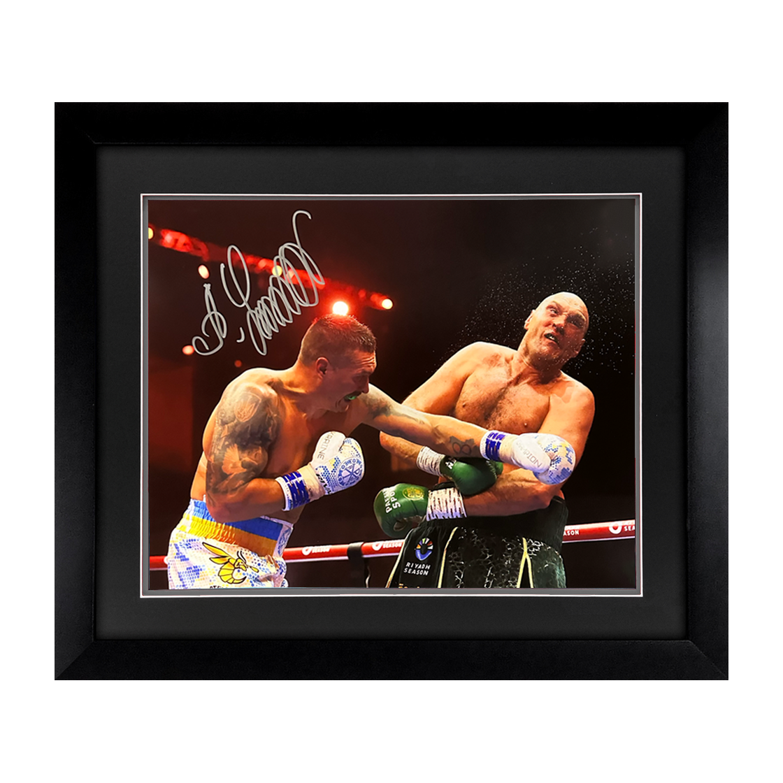Oleksandr Usyk Signed 20x16 Deluxe Mount Frame