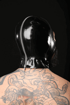 VOID RUBBER HOOD