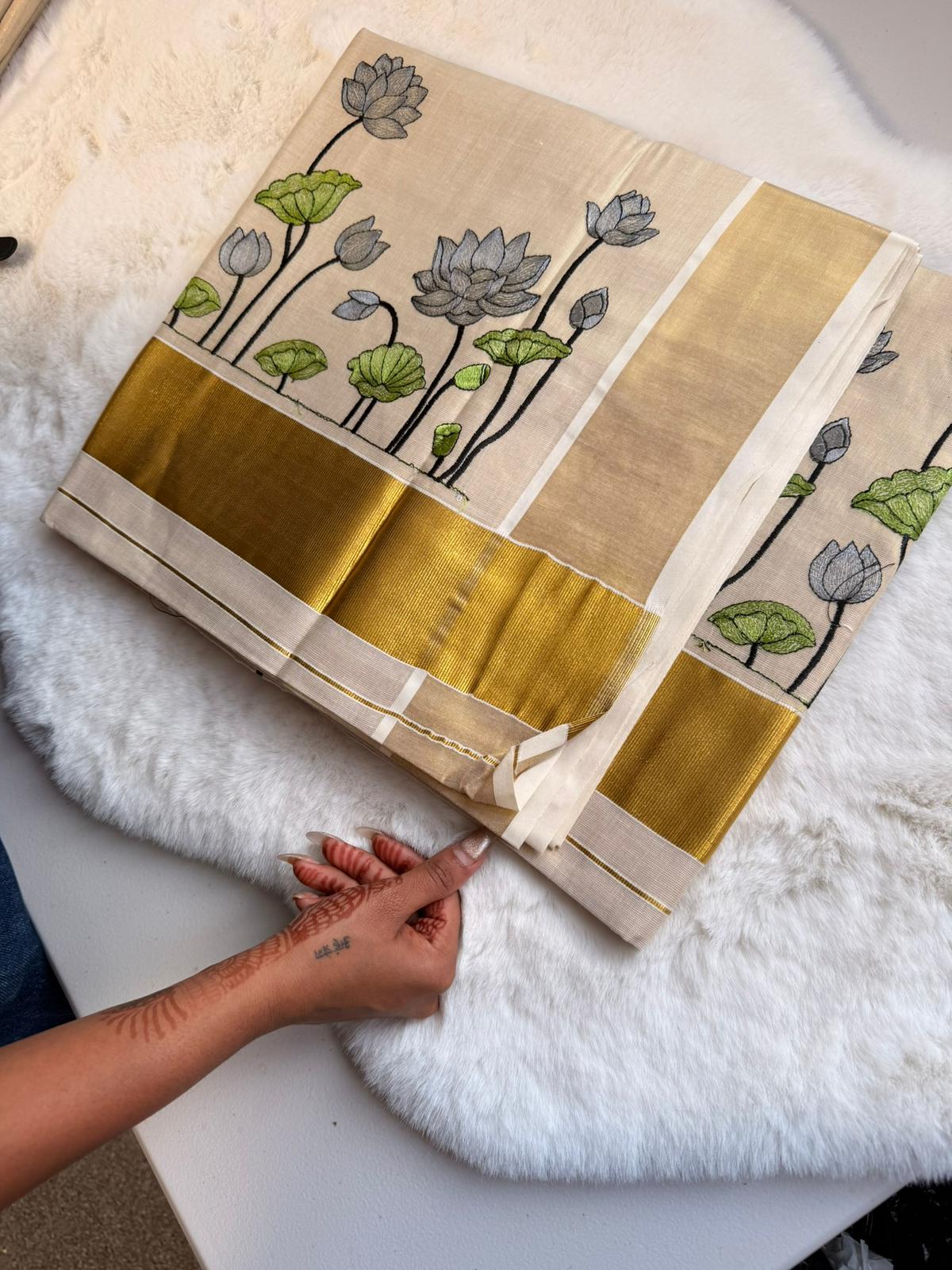 Silver Lotus Garden Kerala Kasavu Saree