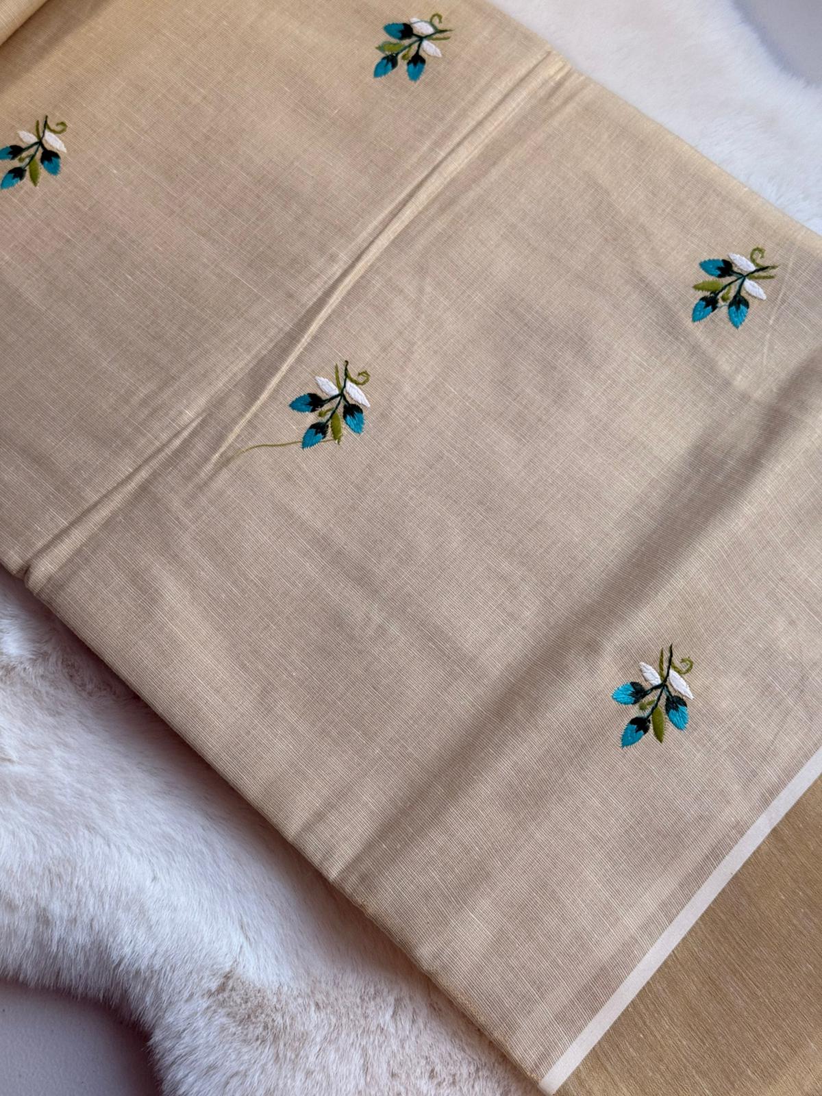 Butterfly Bloom Kerala Kasavu Saree