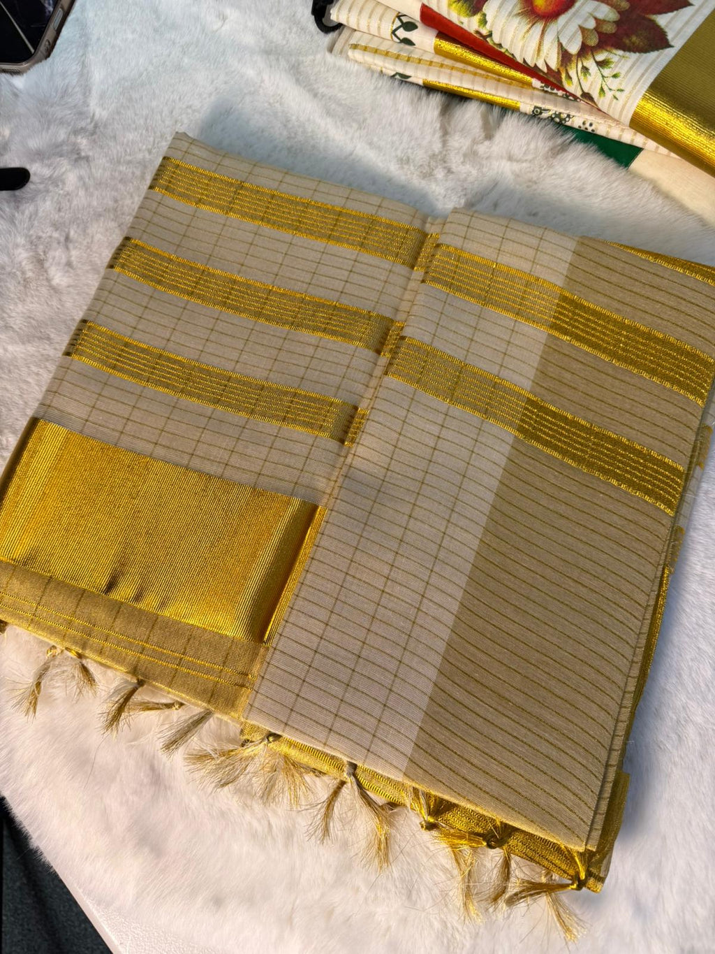Classic Golden Checked Kerala Kasavu Saree