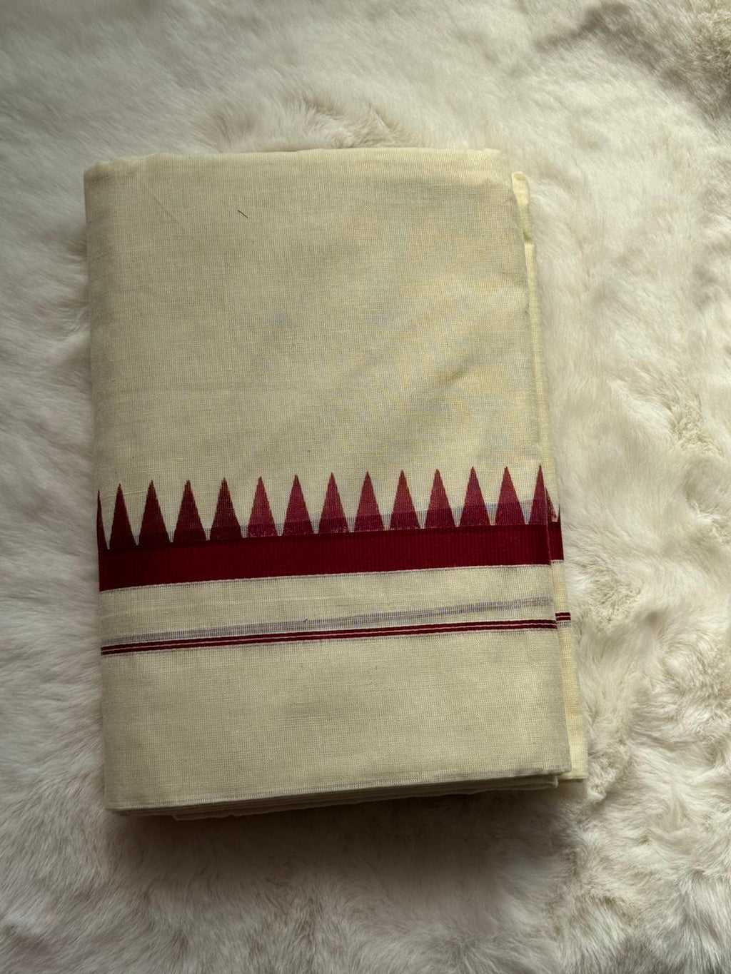 Kerala Temple Border Set Mundu with Matching Blouse Piece – Red