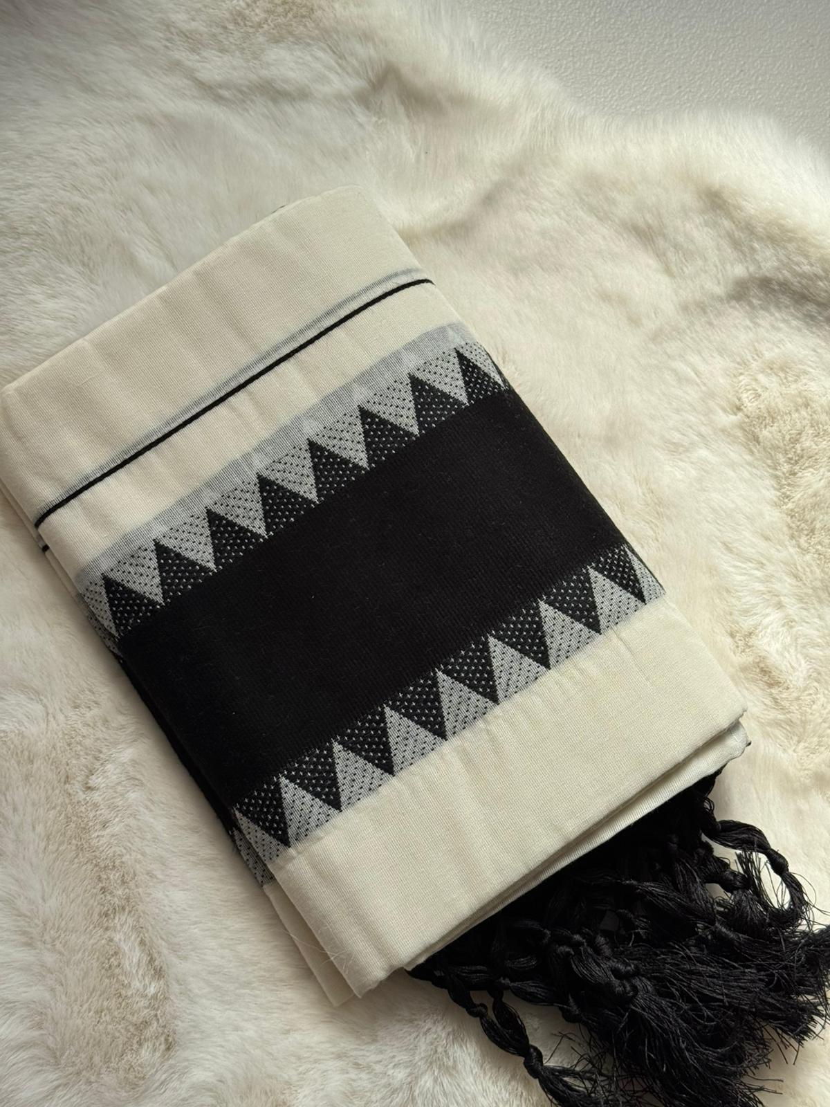 Kerala Black Border Traditional Set Mundu with Tassel Detailing