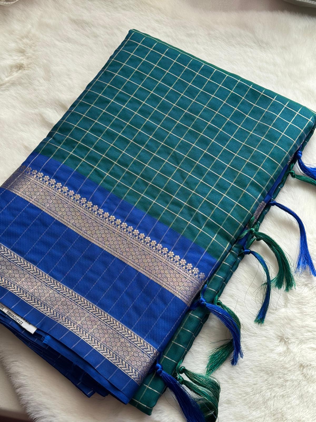 Emerald Green & Royal Blue Traditional Saree 💙💚