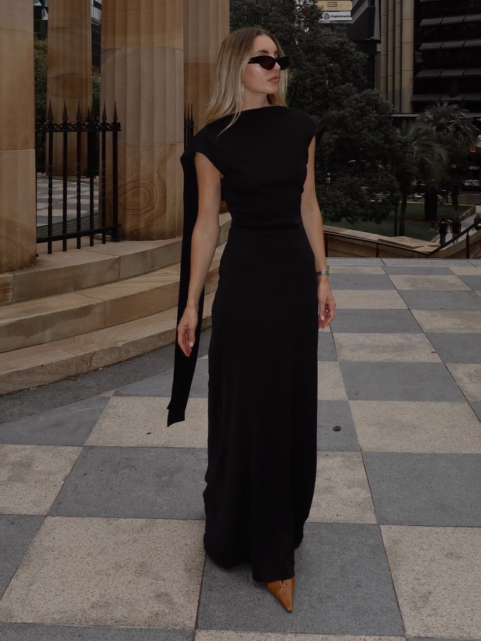 Black Backless Ribbon Dress