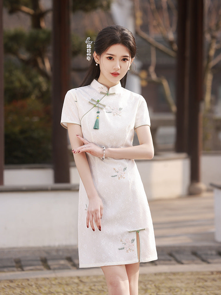 Delicate And Exquisite Lace Cheongsam Youthful-style Dress