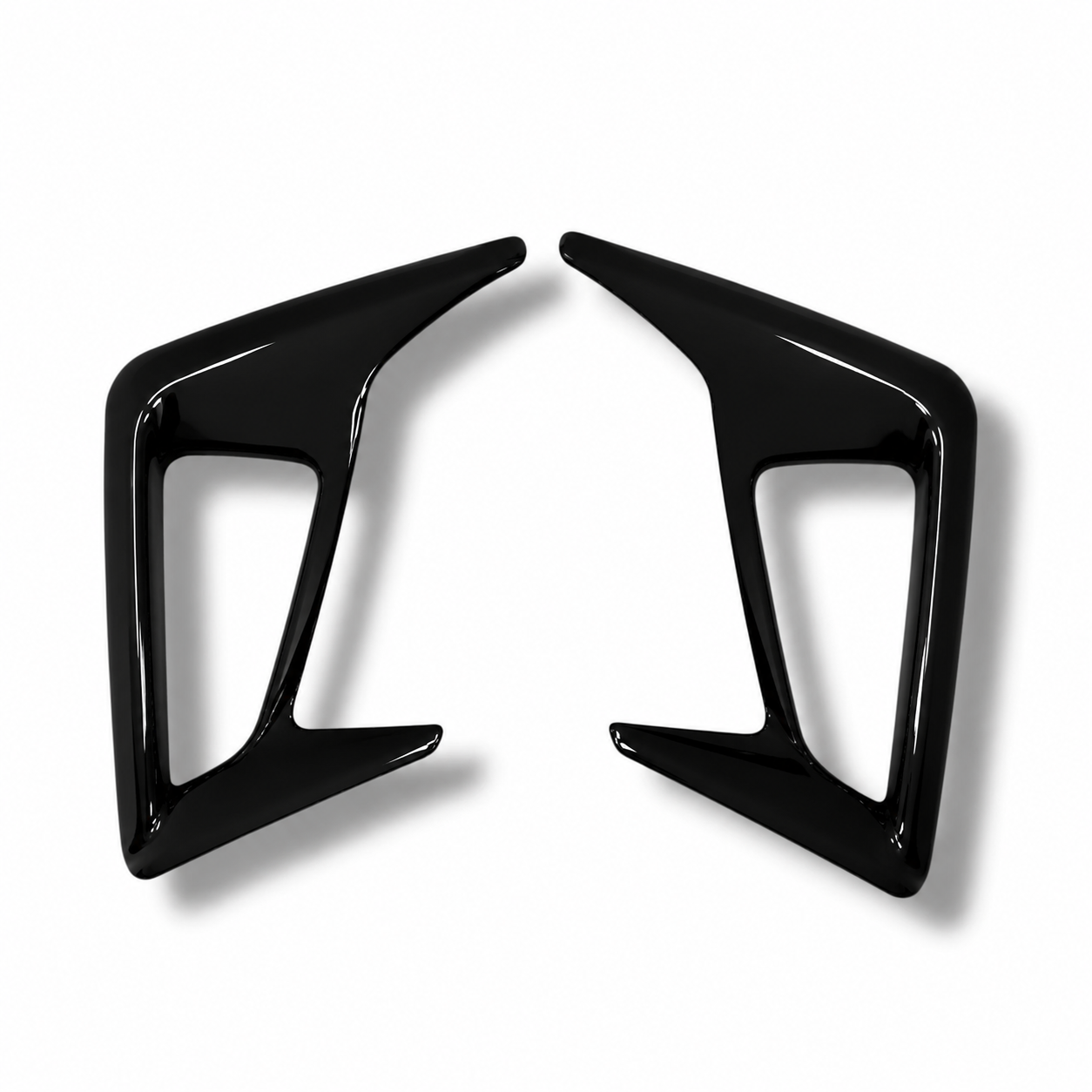 Rear Bumper Reflector Surround for MK4 / MK4.5 Focus | CEUK (Carbon Fibre Look OR Gloss Black)