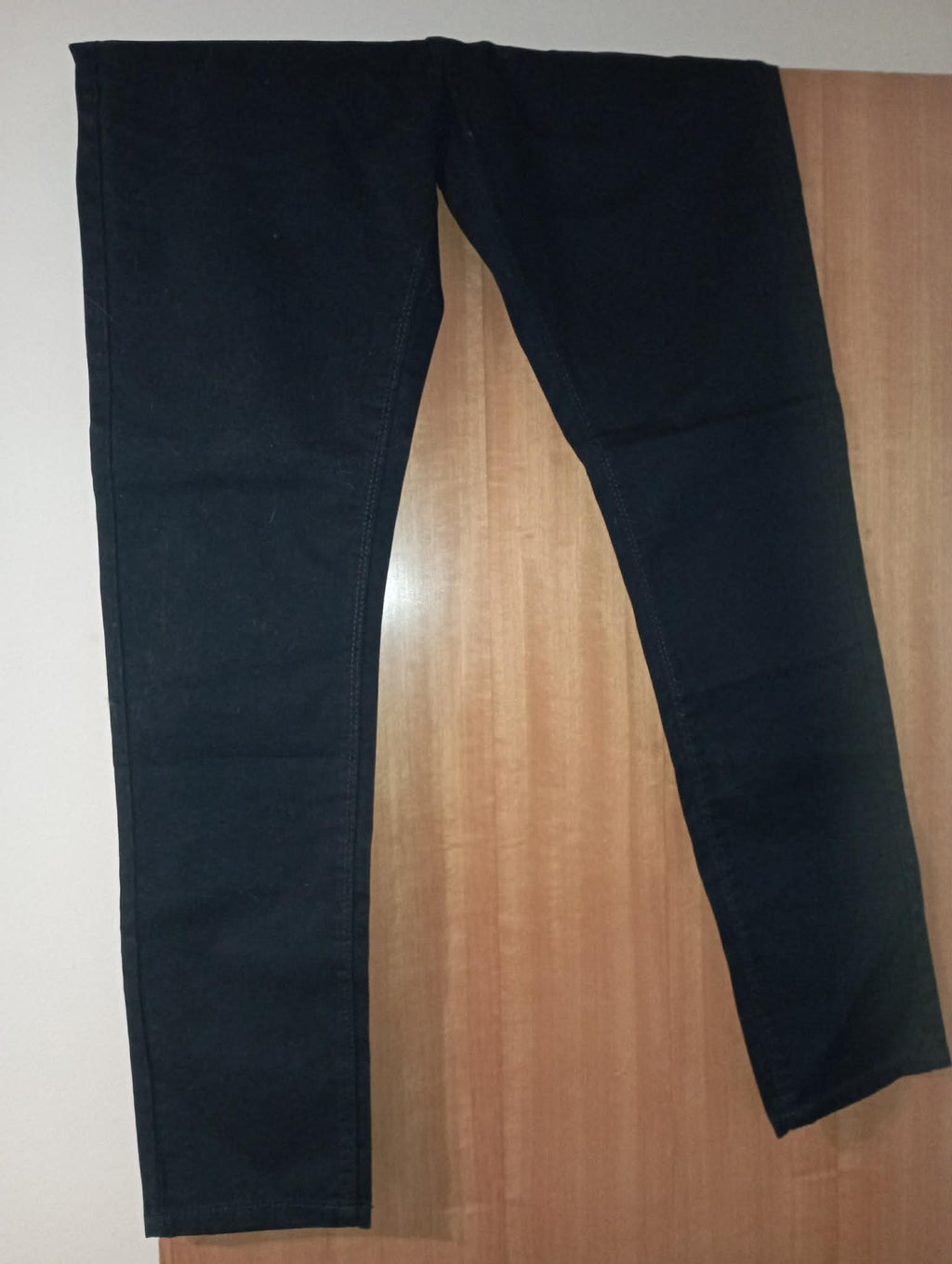 NEW with tag - MENS KRUZE DNM size 28s