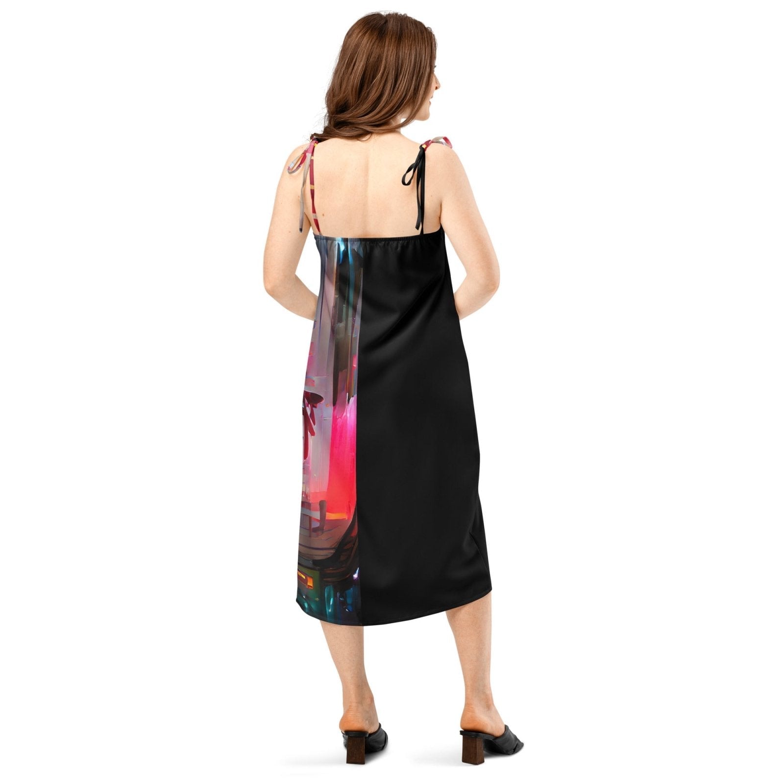 Half Black Half Báijiǔ - Womens Chiffon Slip Dress