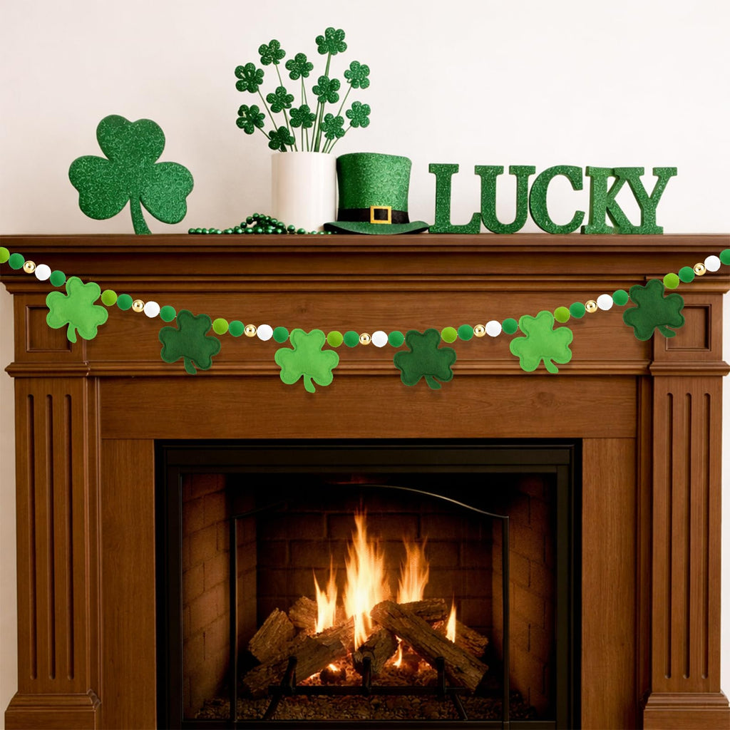 Arosche St Patrick's Day Felt Pompom Banner – Pre-Assembled Shamrocks & Gold Beads