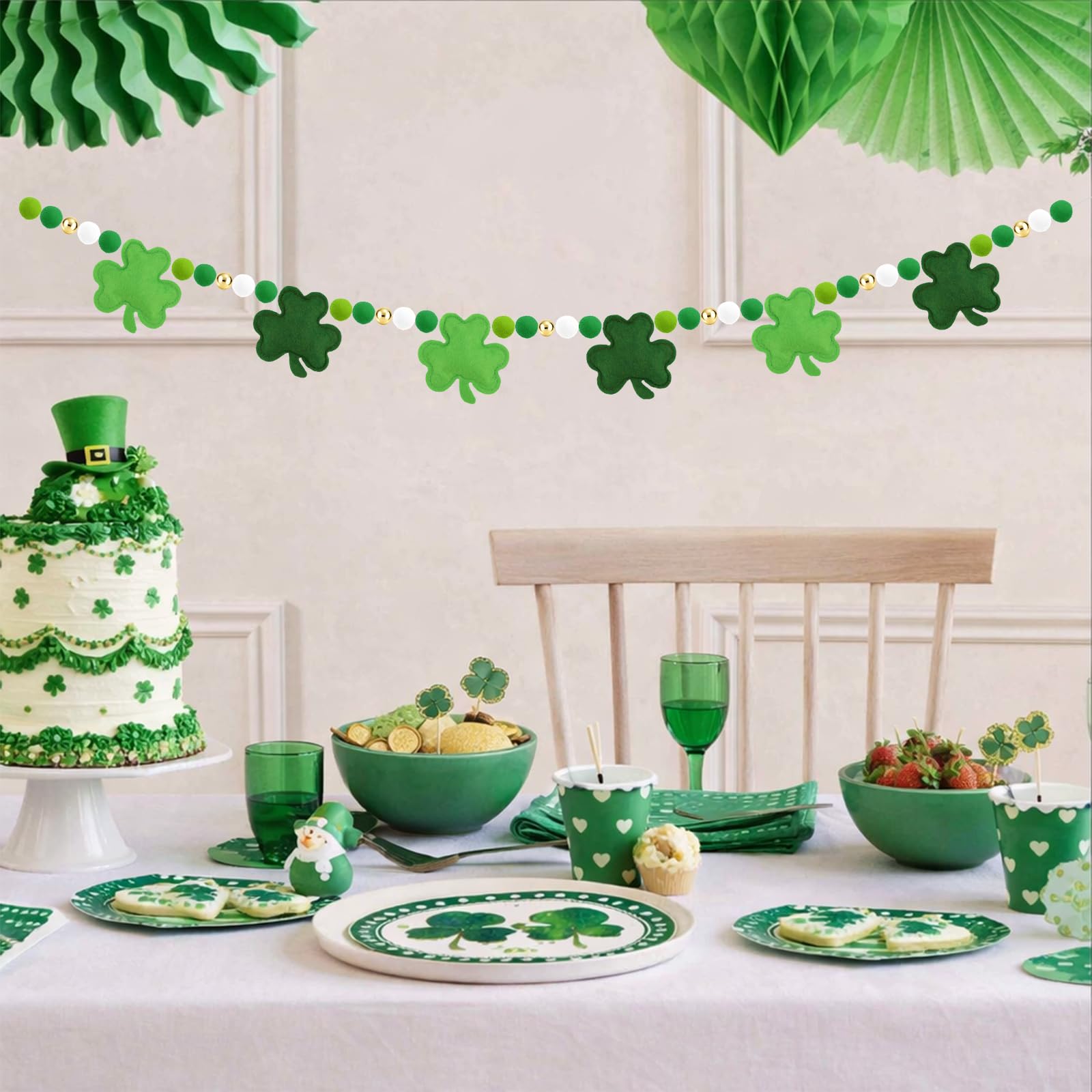 Arosche St Patrick's Day Felt Pompom Banner – Pre-Assembled Shamrocks & Gold Beads