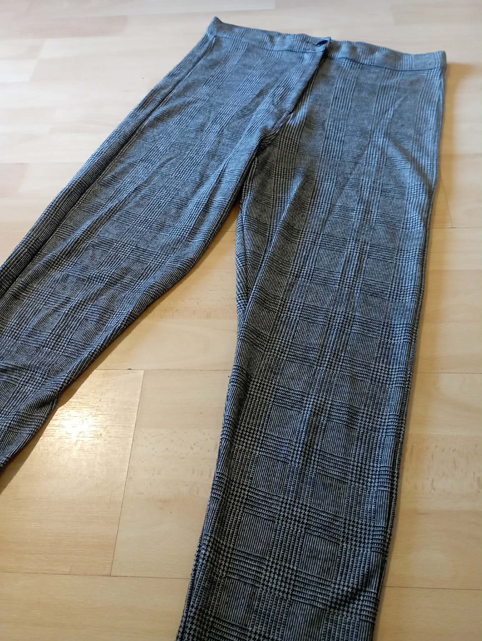 WOMEN'S DOROTHY PERKINS TROUSERS (12UK 40EU 8US)
