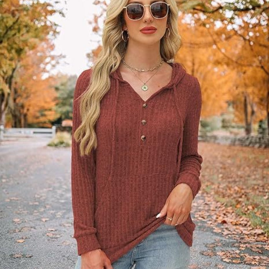 Einfarbiger, langärmeliger Hoodie aus gebürstetem Bedford-Cord-Pullover