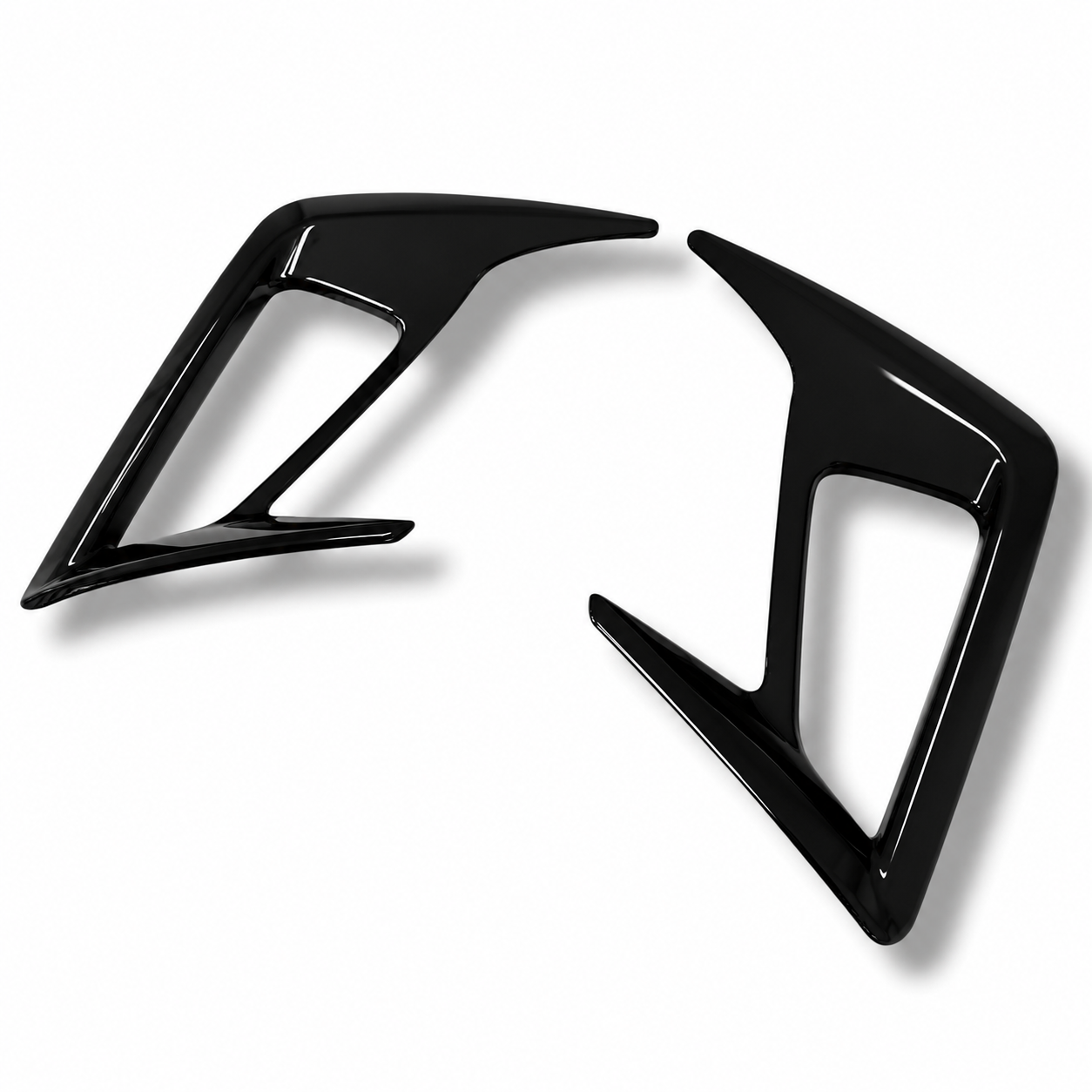 Rear Bumper Reflector Surround for MK4 / MK4.5 Focus | CEUK (Carbon Fibre Look OR Gloss Black)