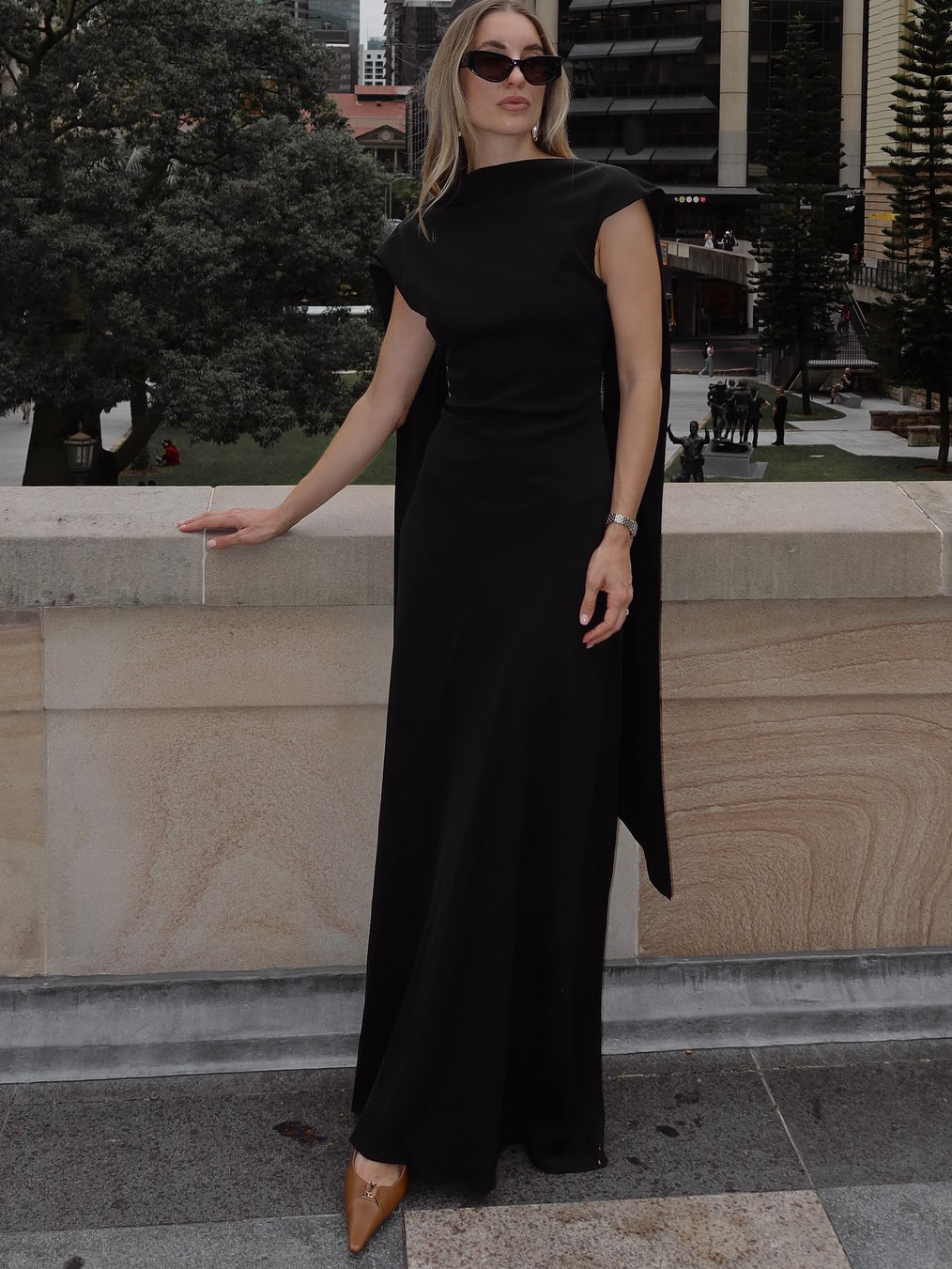 Black Backless Ribbon Dress