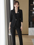 Stylish Slim-fit Pants For Petite Women That Enhance Your Figure And Elevate Your Look