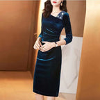 Long-sleeved Velvet Sheath Skirt With Fleece Lining And Extra Thickness