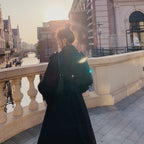 Women's  Mid-length Over The Knee Minimalist Hepburn Style Woolen Coat