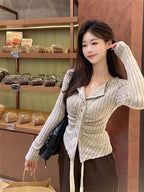 Women's Autumn Age-reducing Lapel Slim-fit Cardigan