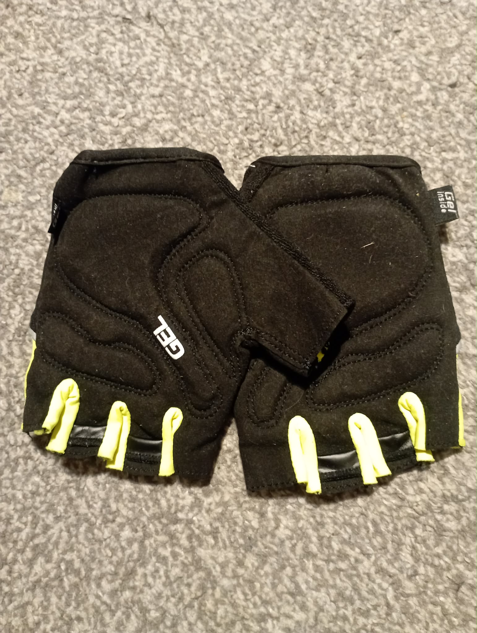 CYCLING Fingerless GLOVES