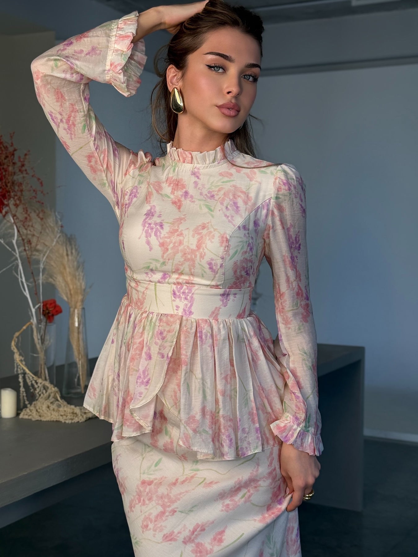 Floral Print Ruffle Top & High Waist Fishtail Skirt Set