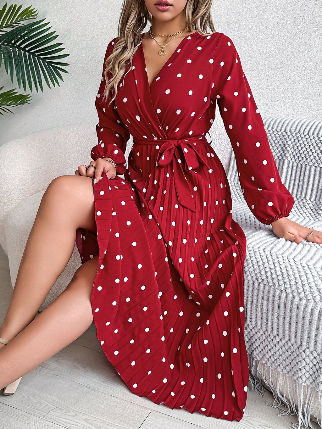Women's Elegant Color-Blocked Polka Dot Cross V-Neck Pleated Maxi Dress