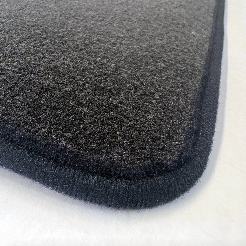 HYUNDAI TUCSON SUV 2004 TO 2015 - CAR MAT SET