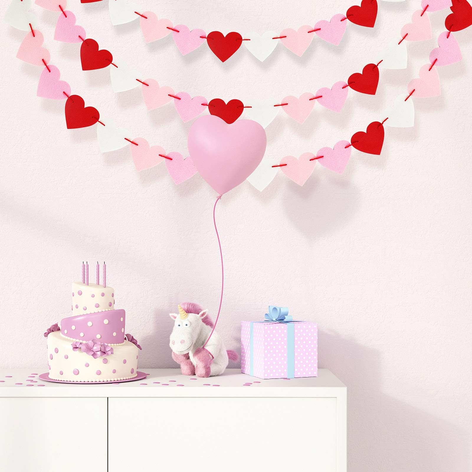 CNVOILA Be Mine Burlap Valentine Banner with 28-Piece Felt Heart Garland