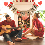 CNVOILA Be Mine Burlap Valentine Banner with 28-Piece Felt Heart Garland