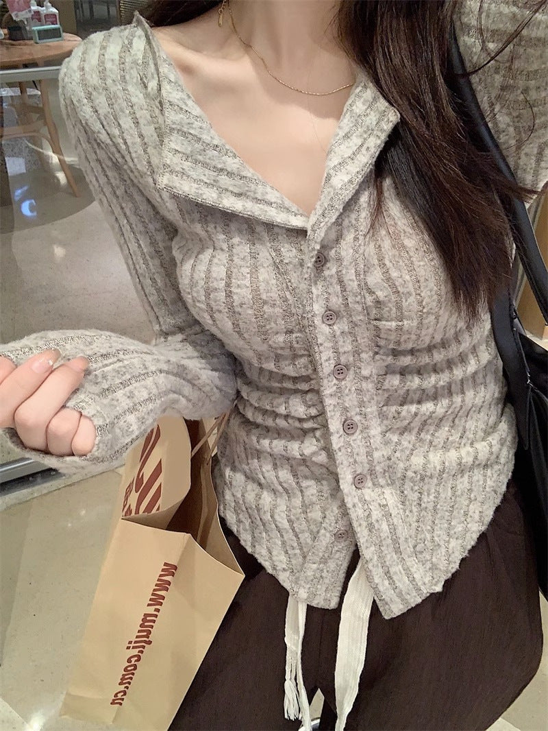 Women's Autumn Age-reducing Lapel Slim-fit Cardigan