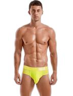 Men's Solid Color Mesh Breathable Sports Fitness Briefs