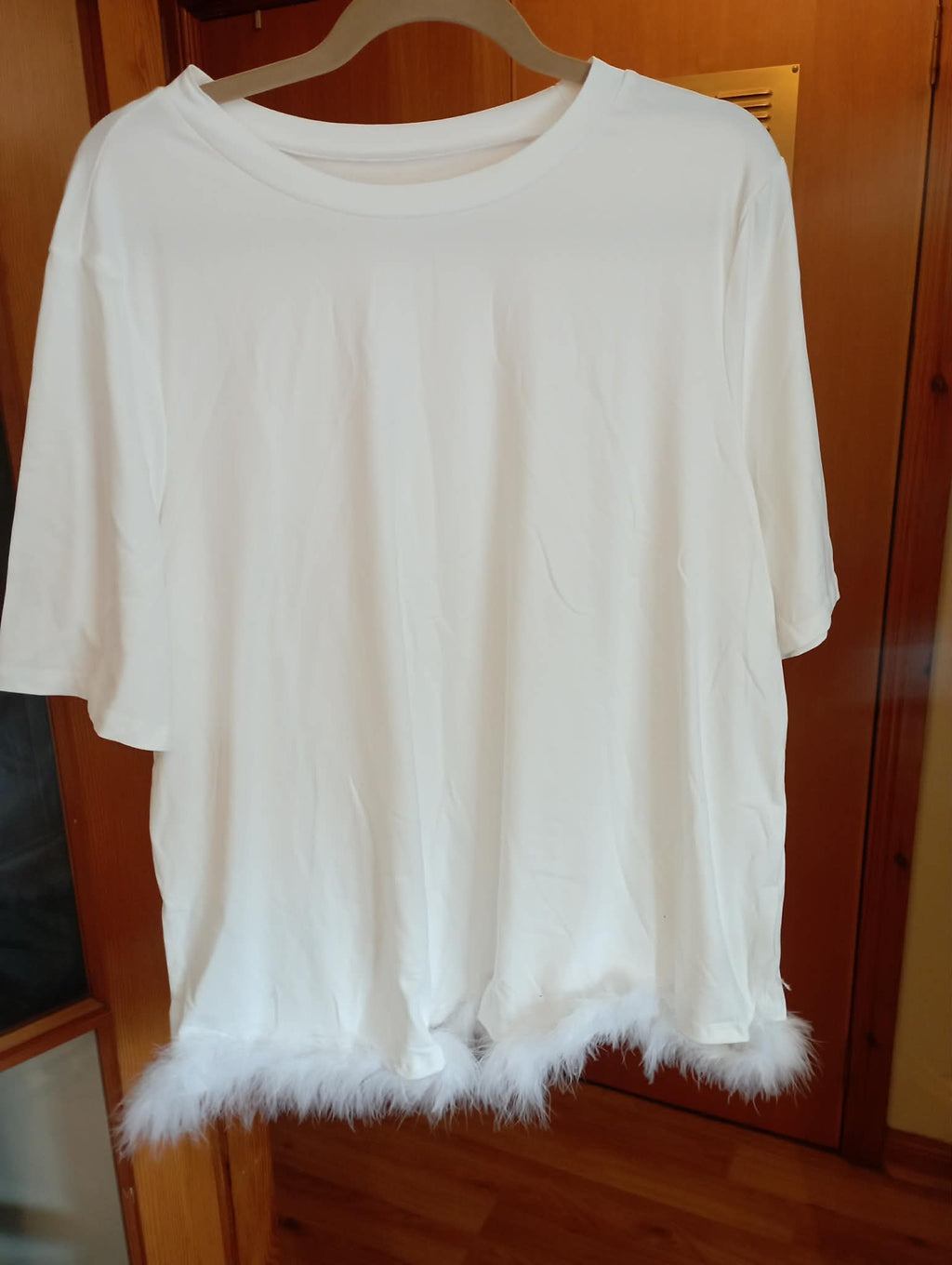 WOMEN'S SHEIN CURVE WHITE T-SHIRT (XL & XXL)