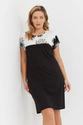 De Lafense beautiful flowers light background nightgown