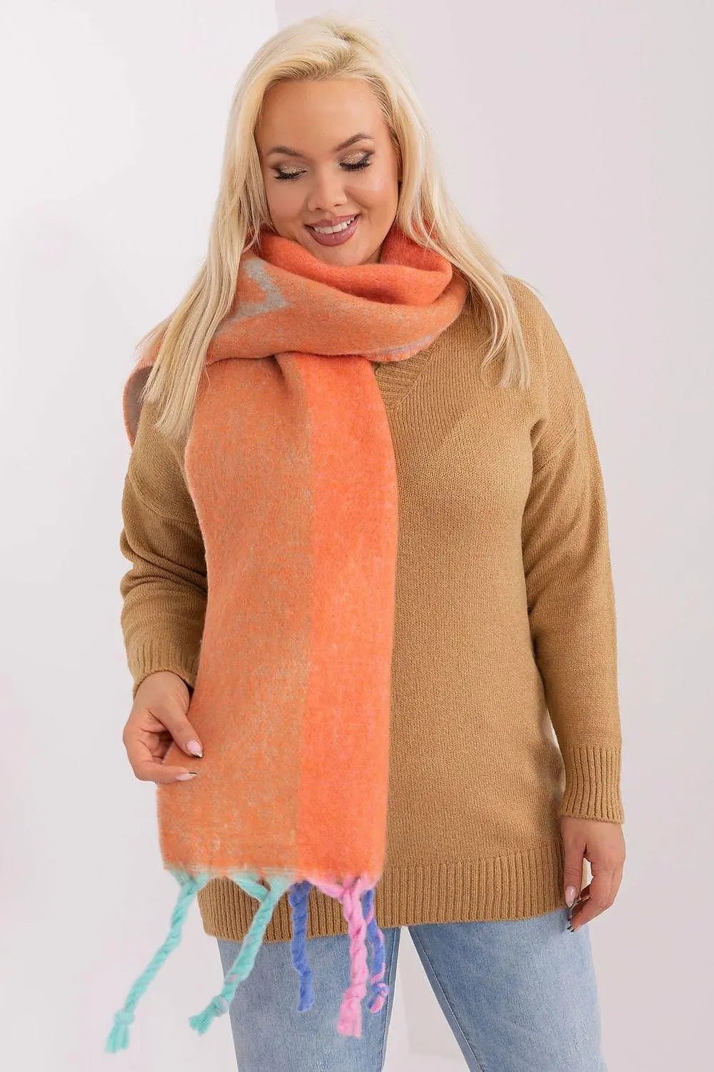 Decorative Stripe Scarf – Soft, Stylish & Cold-Weather Ready