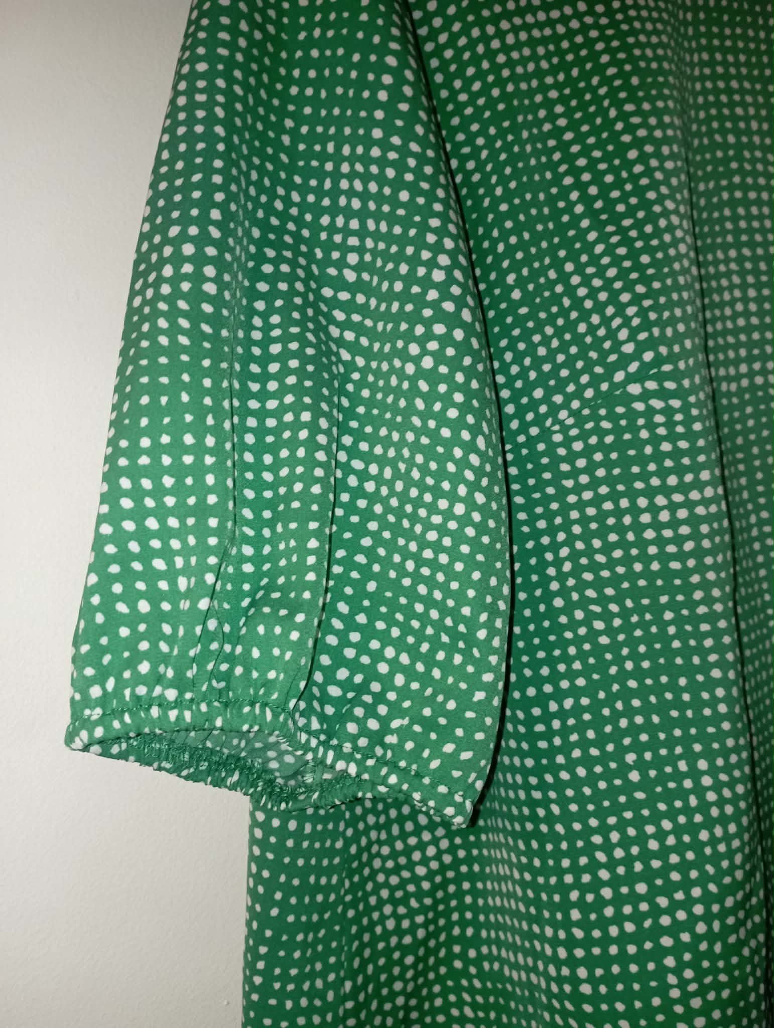 WOMEN'S Shein Curve Green Long-Sleeve Blouse (XL)