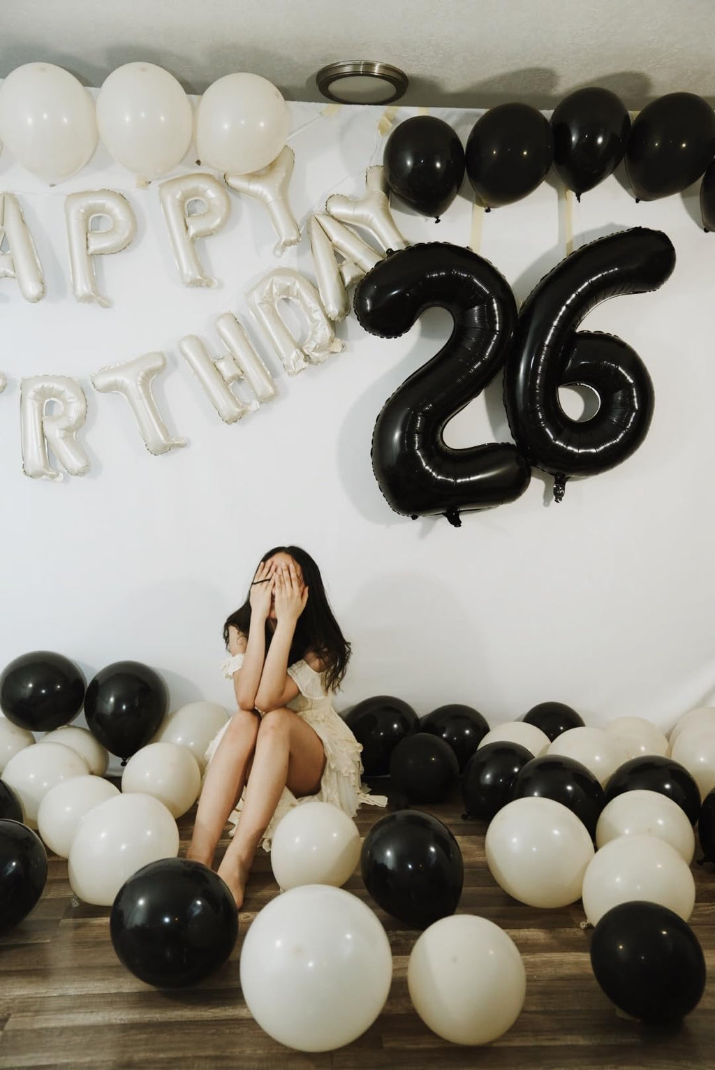 Enyeopd Numbers 8 Balloon 40 Inch – Black Number Balloons for Birthdays, Weddings & Celebrations