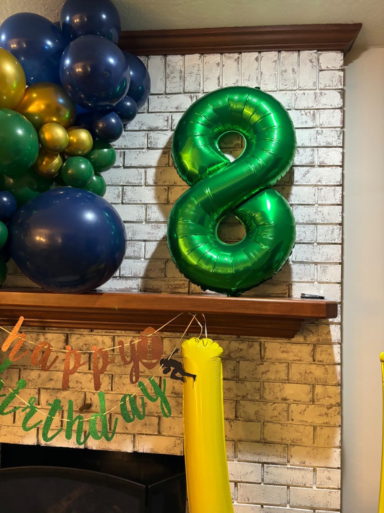 Enyeopd Number 18 Balloons 40 Inch – Dark Green Birthday Decor for Women & Men