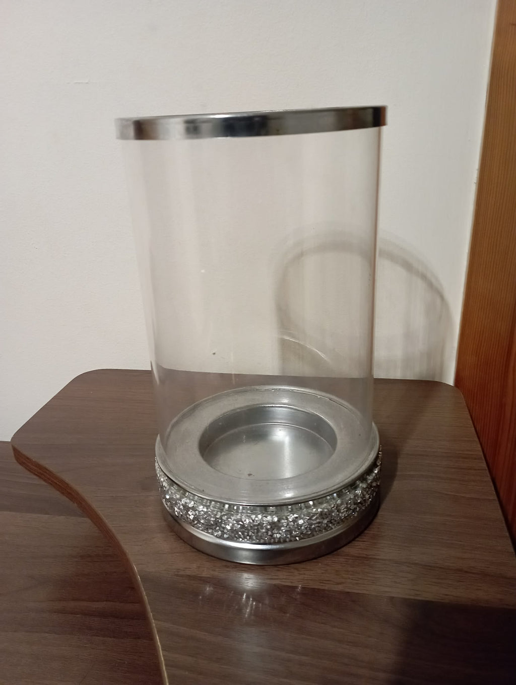 CANDLE HOLDER