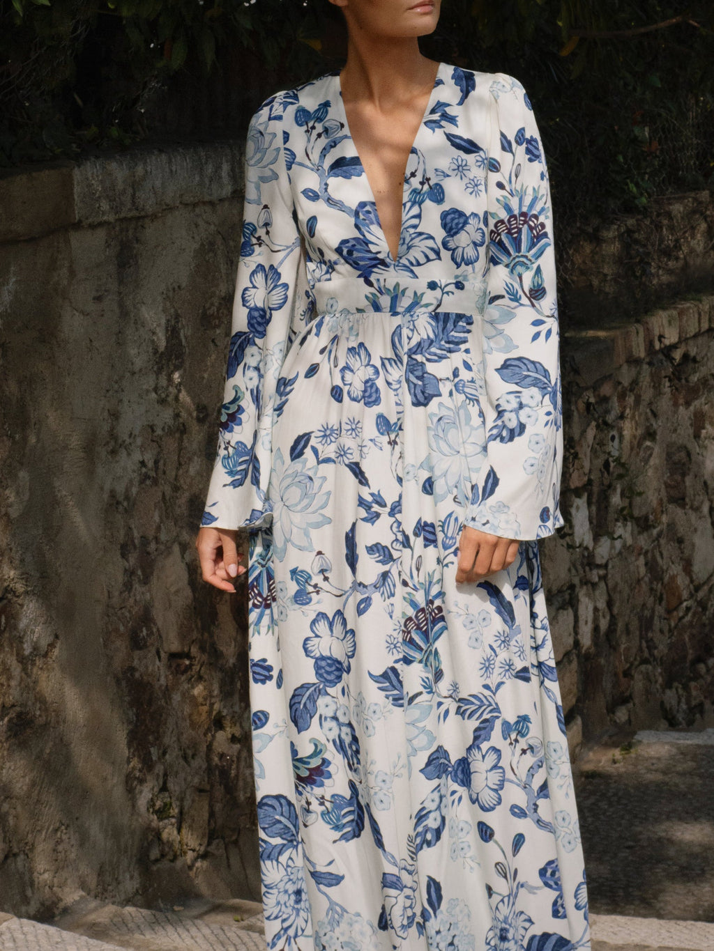 Printed Long-sleeved Backless Maxi Dress