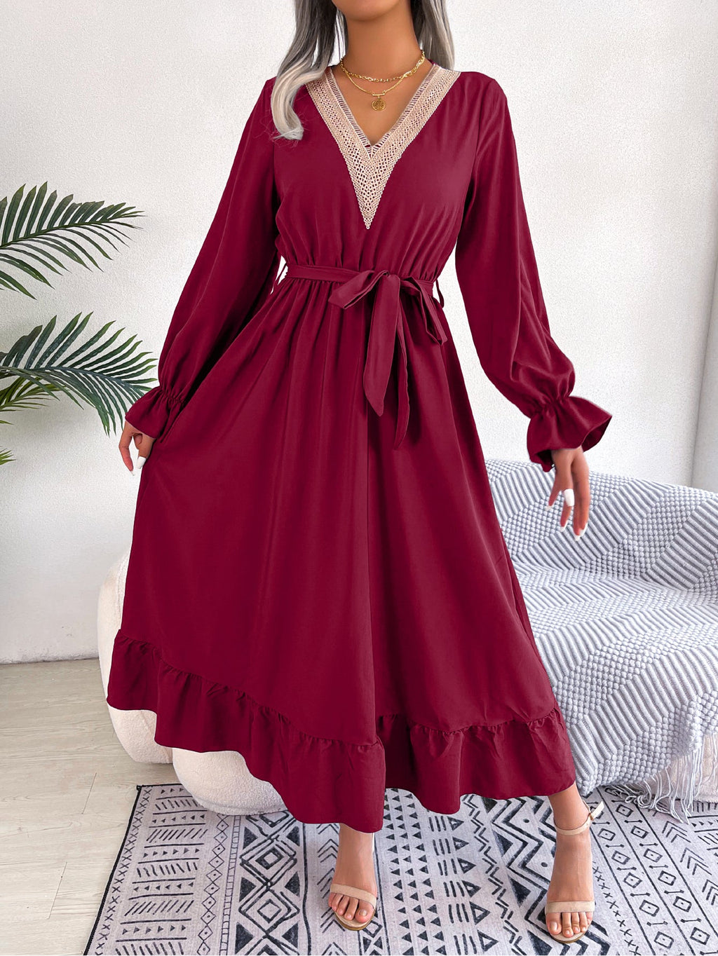 Women's Elegant V-Neck Lace Waist-Defined Hem Ruffle Maxi Dress