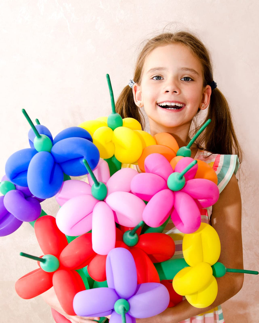 FOTIOMRG 200pcs Twisting Balloons – 260 Long Latex Balloons for Balloon Animals, 20 Colors