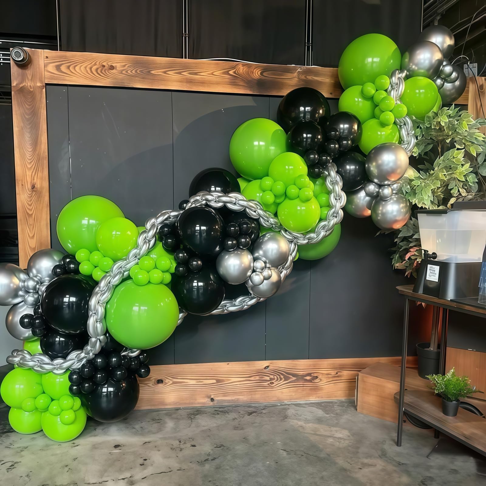 Govpy Green and Black Balloons – 35Pcs Lime Green, Black, Chrome Metallic Silver | Gamer Latex Balloon Set for Parties