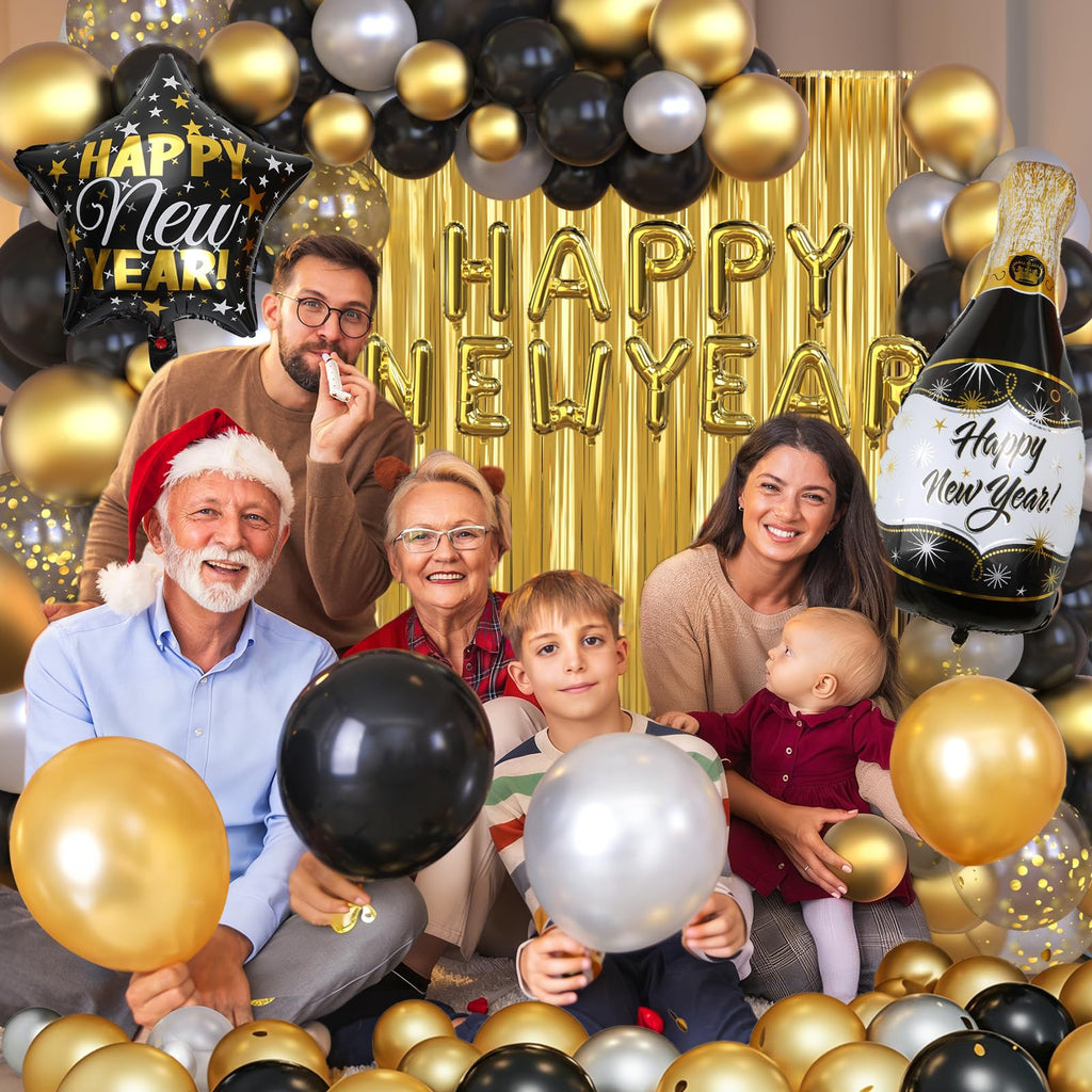 GYIPFIPA New Years Decorations 2026 – Black & Gold Balloons, Banner & Fringe Backdrop