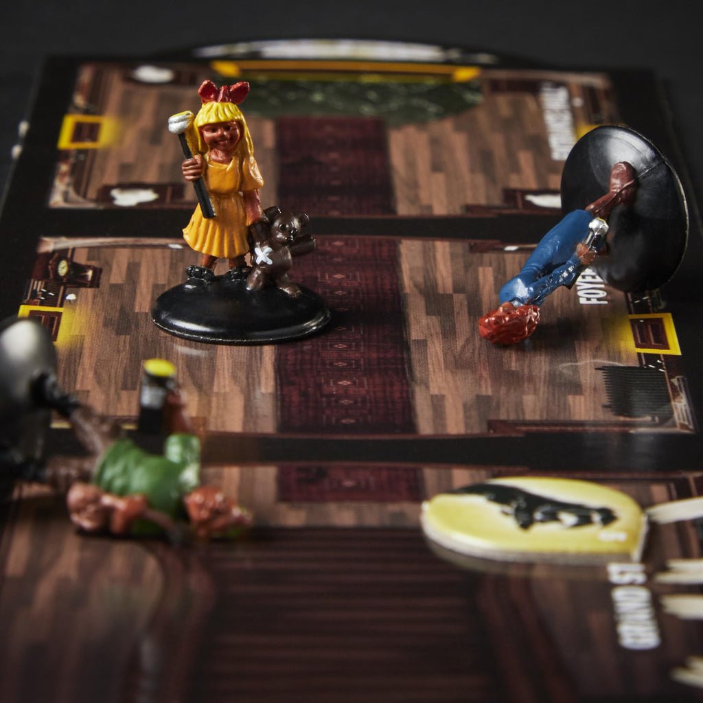 Hasbro Gaming Avalon Hill Betrayal at House on the Hill Second Edition — Cooperative Board Game for 3-6 Players (Ages 12+)