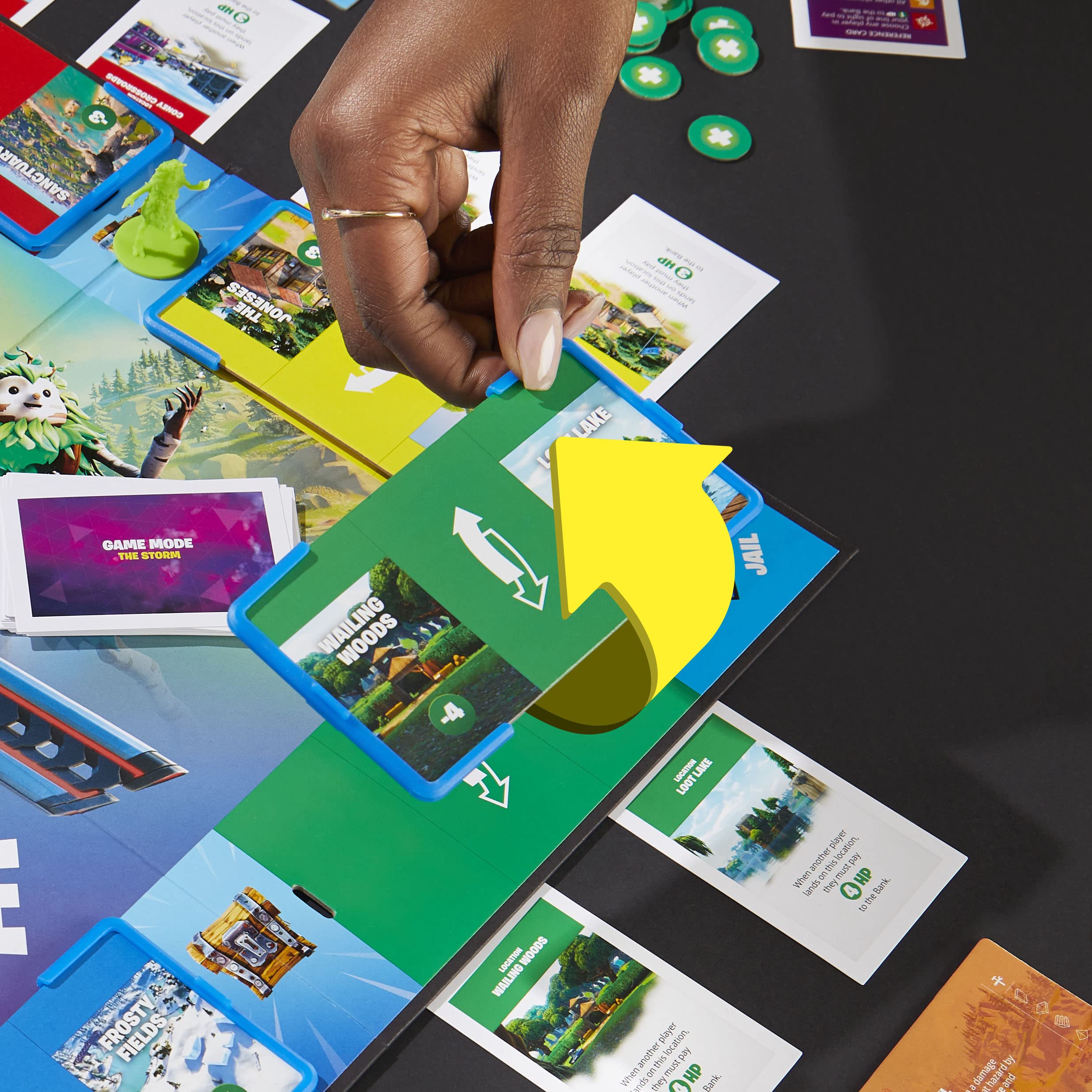 Hasbro Gaming Monopoly Flip Edition Fortnite Board Game | 2–4 Players, Ages 13+