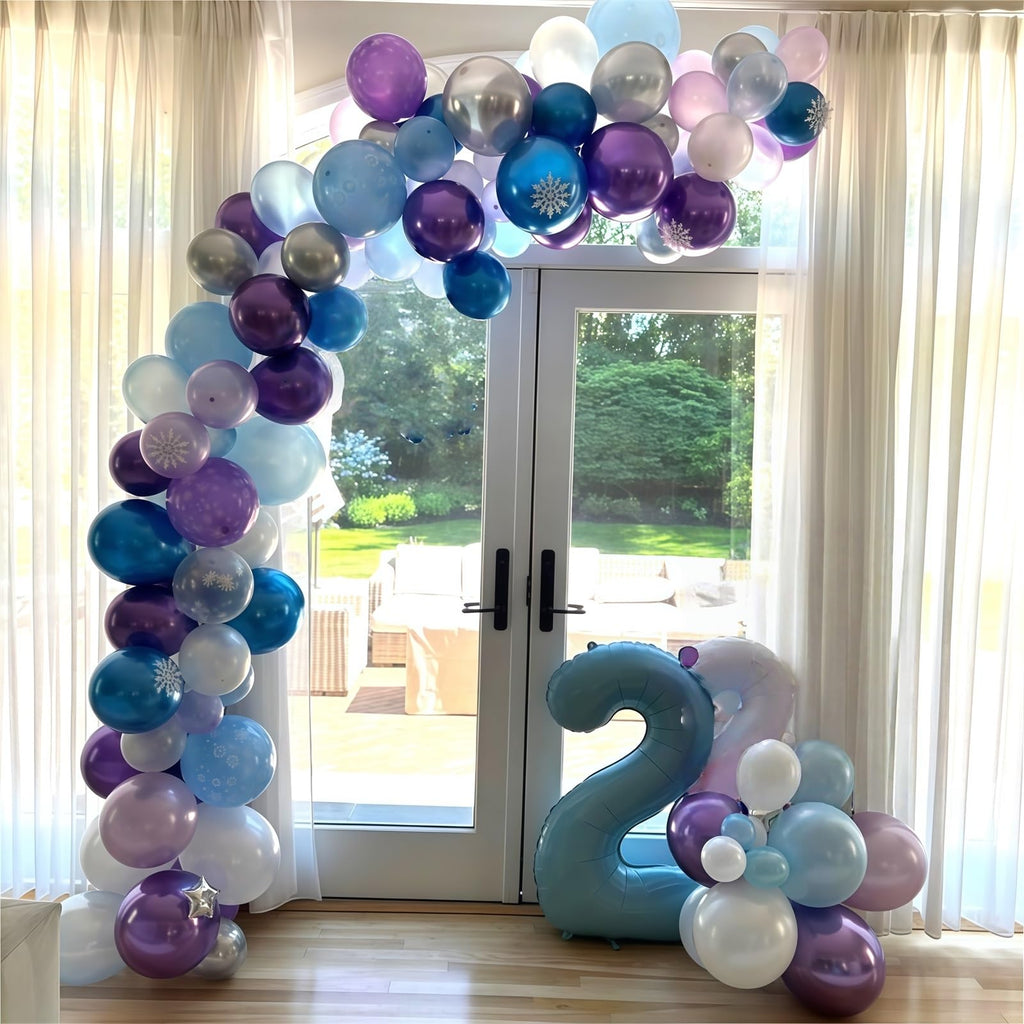 HILAVO Snowflake Balloons Set – 60 Pcs, 12in Pastel Blue & Light Purple with Metallic Silver and Snowflake Confetti